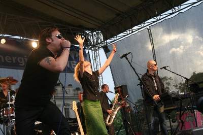 Nihilisti Live na Wave